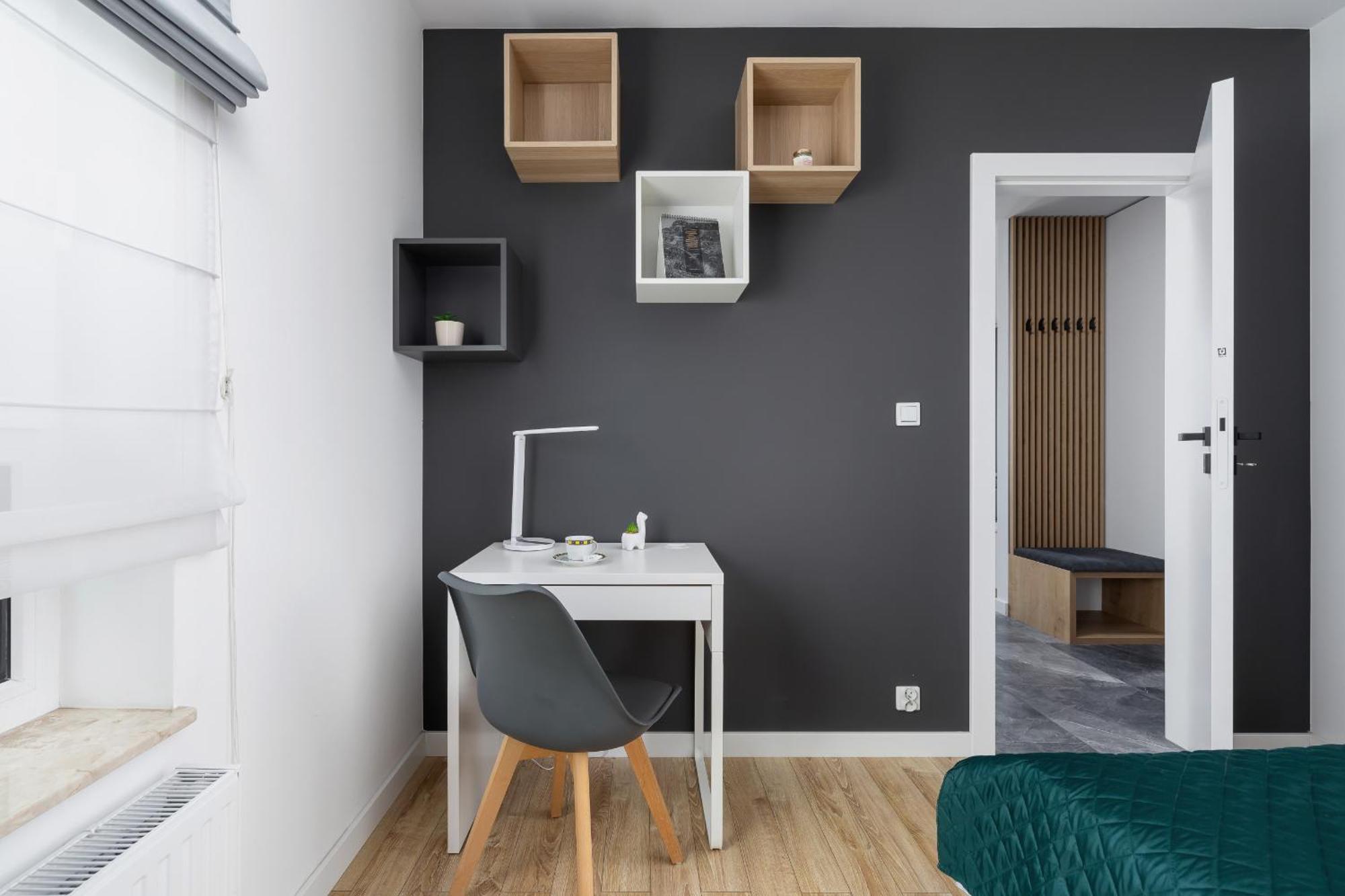 Elegant Apartment In Cracow With Balcony, Parking And Desk By Noclegi Renters Краков Экстерьер фото